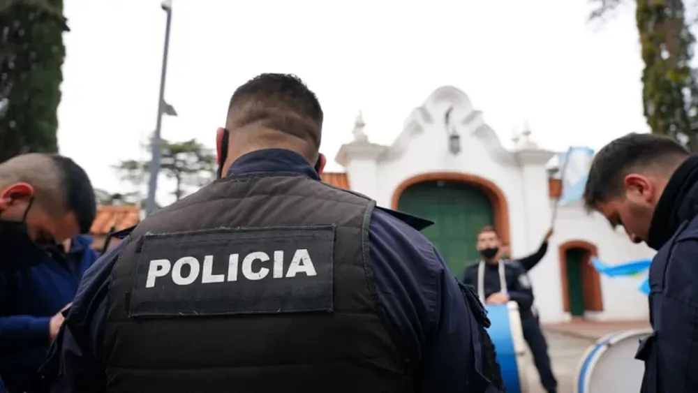 La oposición repudió la manifestación de la Policía frente a la Quinta de Olivos