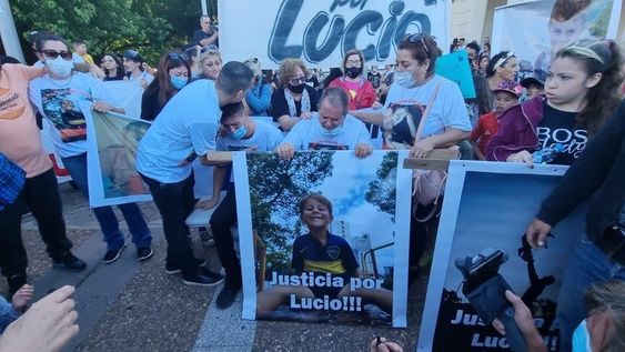“Abi pegó acá y acá”: el mensaje del nene que terminó asesinado en La Pampa en el hospital