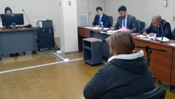 Una mujer quedó presa y será investigada por hacer trabajar de prostituta a su hija