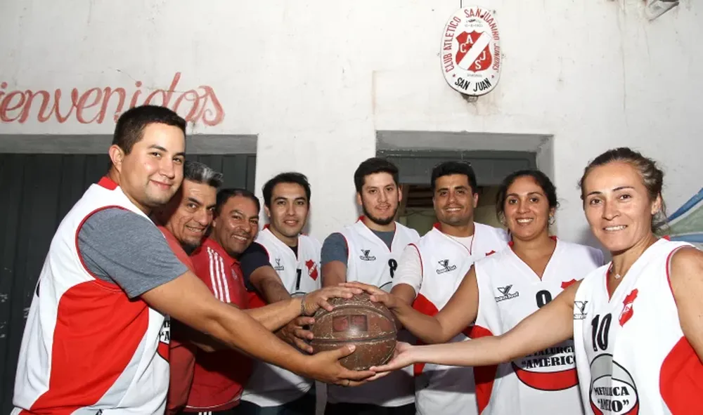 Sanjuanino Juniors se despertó