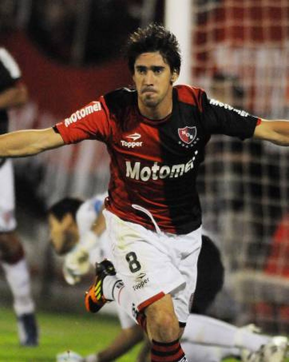 Newell’s ganó sobre la hora