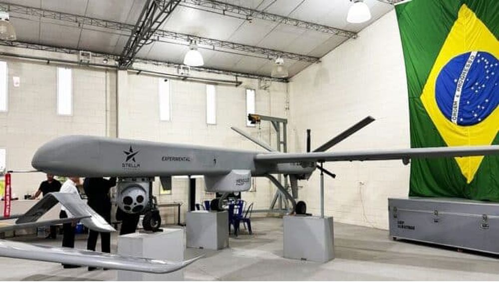 IMAGEN del dron Atobá, una de las aeronaves de ataque más imponentes del mundo, capaz de volar con un peso de hasta 160 kilogramos.