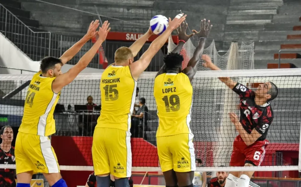 Comienzo amargo para UPCN en la Liga Nacional de Voleibol: cayó 3-1 ante River