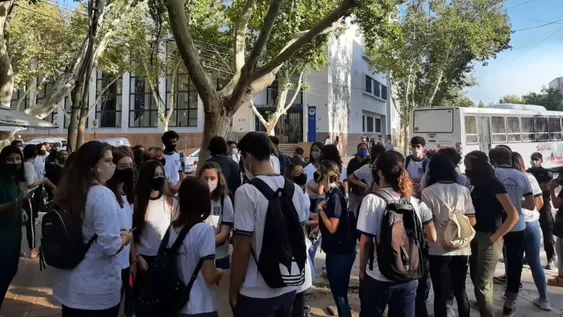 Preuniversitarios exigen más presencialidad, a contramano de lo que quiere la UNSJ