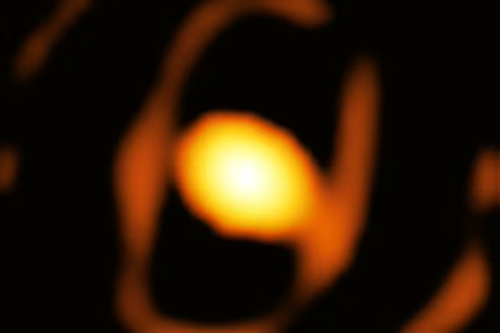 La inquietante estrella.