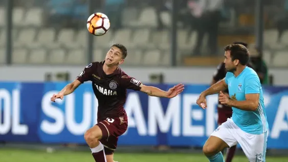 Lanús cayó ante Sporting Cristal en la vuelta, pero igual avanzó
