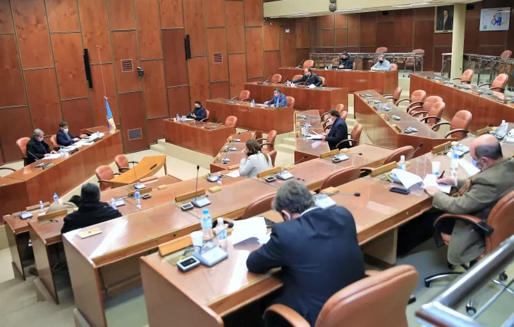 Tras la renuncia de un camarista, se abre una vacante en el fuero Civil