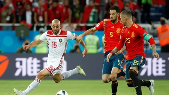 España rescató un punto ante Marruecos y terminó primera