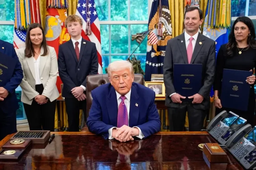 Trump media en el conflicto entre India y Pakistán y logra un cese al fuego inmediato