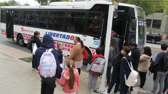 INICIO. El pasado 14 de abril se puso en vigencia en la provincia el boleto escolar gratuito que beneficia a los alumnos de todos los niveles educativos y a los docentes, de escuelas públicas y privadas.