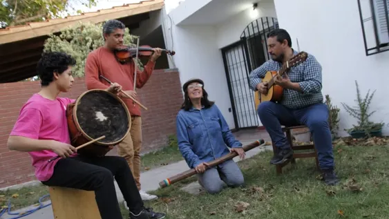 Canto con el calor familiar
