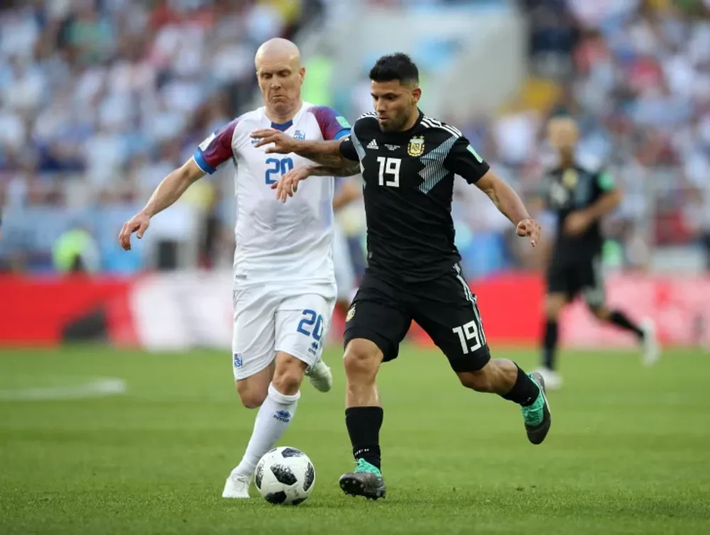 Agüero: “Hay que estar con Messi y apoyarlo”