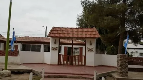 Un gendarme dio positivo y debieron aislar a 11 compañeros