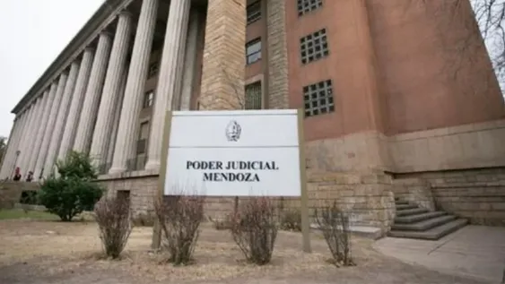 Violó a su expareja para contagiarle VIH y pide domiciliaria por la enfermedad