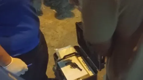 Tía y sobrina se pelearon, intervino la policía  y terminaron detenidas por un arma