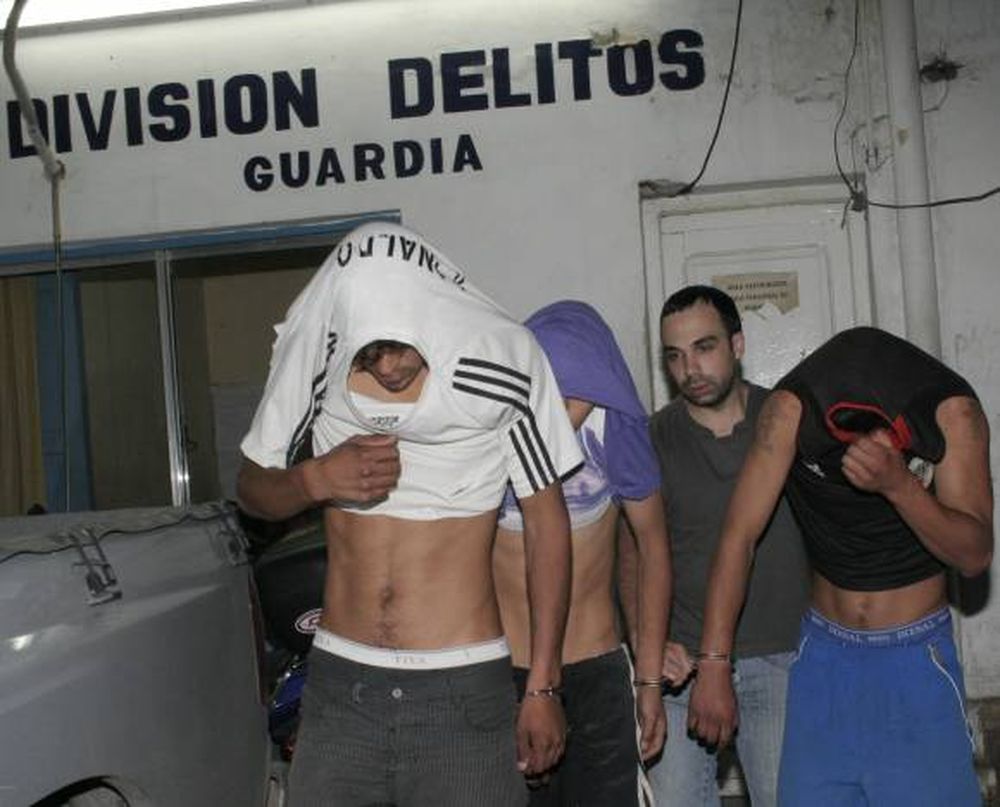 Persecución, golpes y 3 detenidos