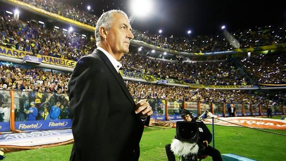 Gustavo Alfaro dirigirá a la selección de Ecuador