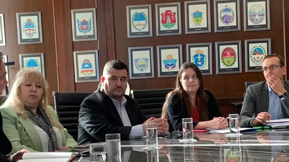 Pymes piden un dólar rentable para vitícolas