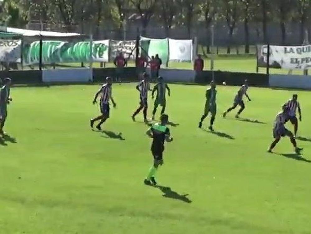 Peñarol goleó a Camioneros 3-0
