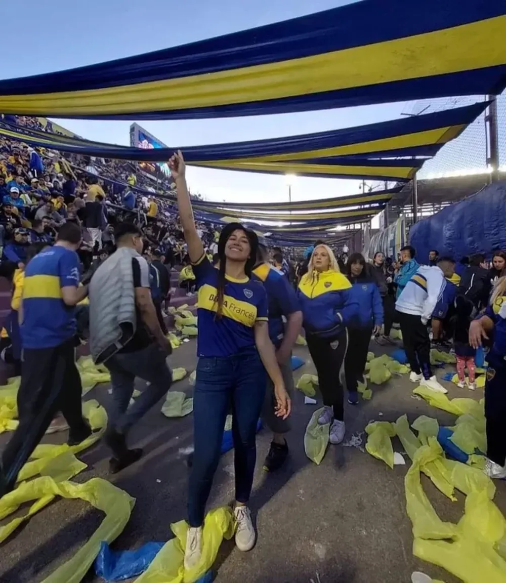 Esta es la joven que falleció al volcar un colectivo con hinchas de Boca