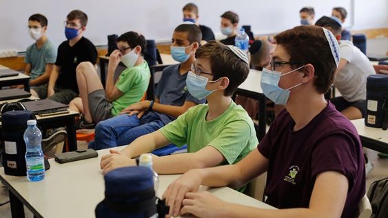 Los casos graves de coronavirus superan los 100 en Israel por primera vez desde mayo