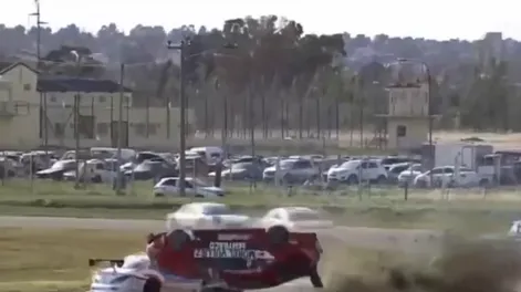 [VIDEO] Impresionante vuelco en TR Series, en el que estuvo involucrado Ariel Persia