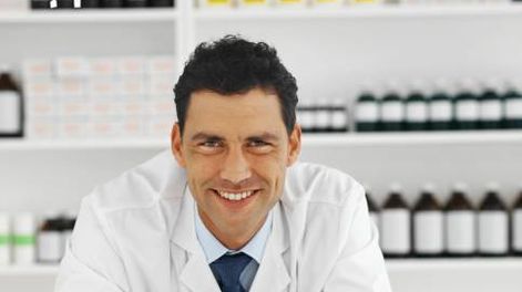 Auxiliar de Farmacia y Secretariado Médico en la Universidad