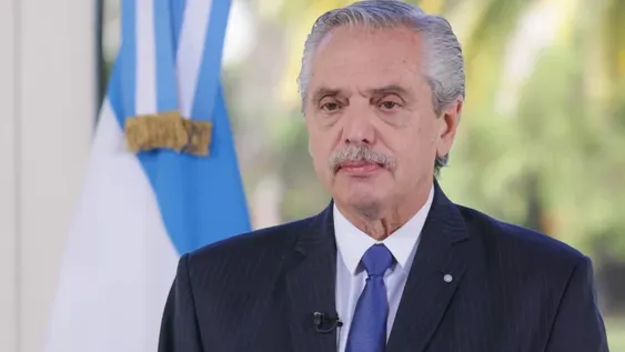 Para el Presidente, la “democracia es rehén de un grupo de jueces”