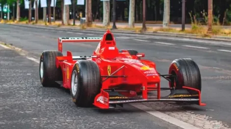 La Ferrari “invencible” que usó Schumacher en 1998 fue subastada por una cifra millonaria
