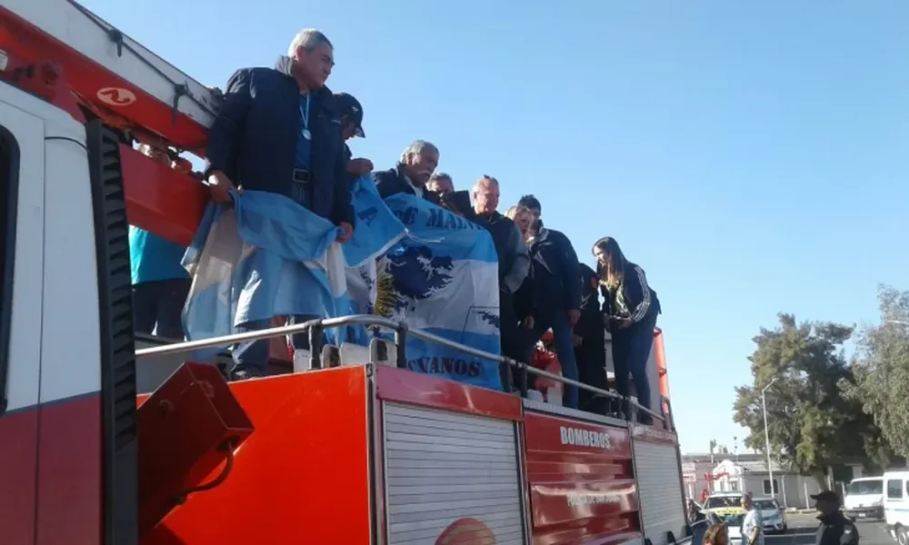 Las mejores postales del recibimiento de los excombatientes