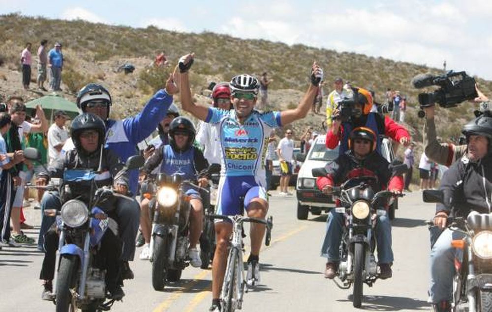 El Colorado abrió la carrera