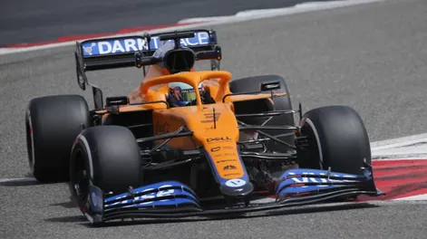 El australiano Ricciardo dominó los primeros ensayos de la F-1 en Bahrein