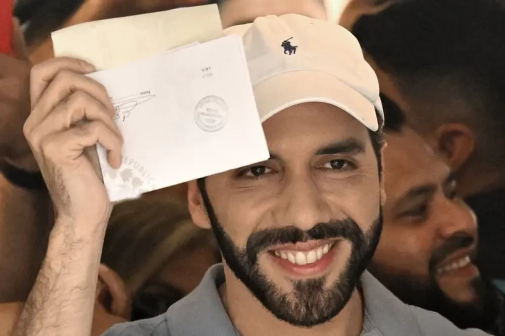 Elecciones en El Salvador: Nayib Bukele se adjudicó la victoria por el 85% de los votos