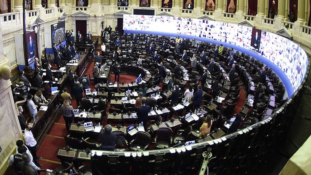 La oposición avanzó con el dictamen de Boleta Única de Papel
