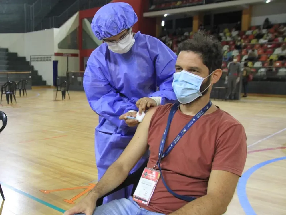 Cómo inscribirte si perteneces a los nuevos grupos de vacunación