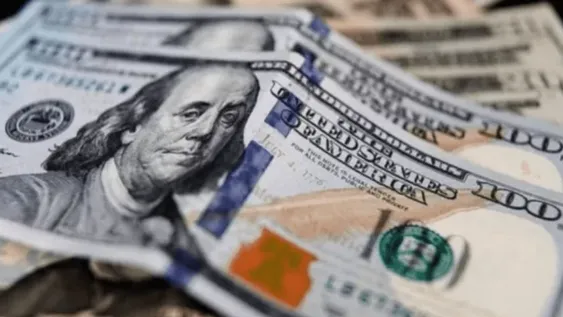 El dólar blue se negoció sin cambios y el oficial trepó siete centavos