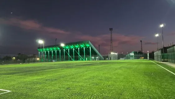 IMPONENTE. San Martín inauguró formalmente las canchas de césped sintético destinadas a las categorías formativas.