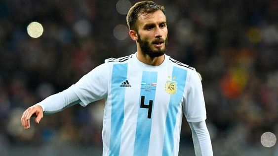 Pezzella, otra baja para los amistosos ante México