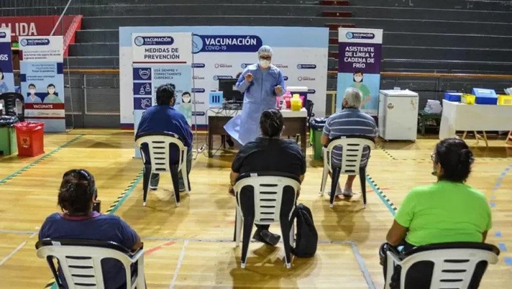 Como será el método para que los mayores de 60 años se inscriban para recibir la vacuna
