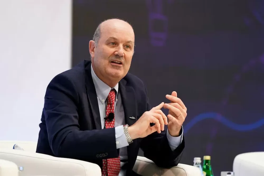 Sturzenegger afirmó que la reforma laboral regirá para todo el empleo privado