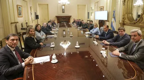 Alberto y gobernadores del PJ acuerdan cambiar la Corte