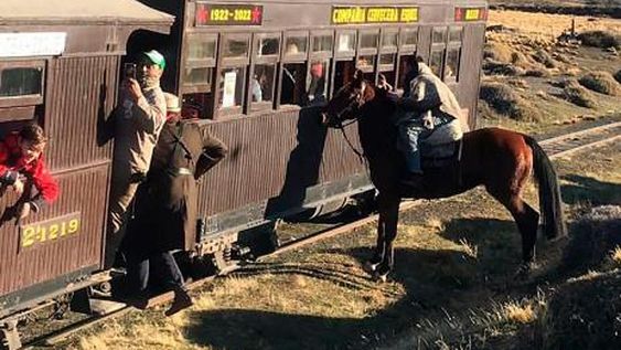 Una fiesta con actores en Chubut por el tren La Trochita
