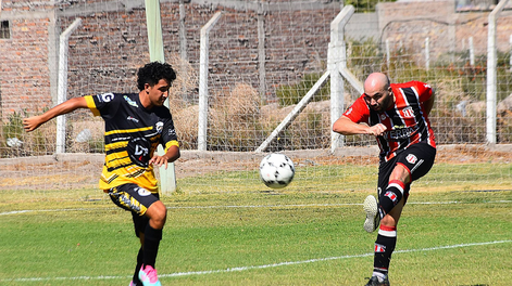LIBRES B - GLORIA RECARGADA VS VERSUS.