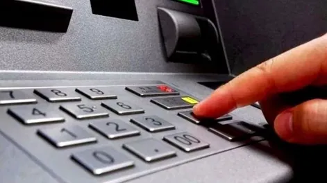 Pago a empleados públicos.