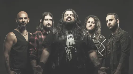 Aguante el metal argento