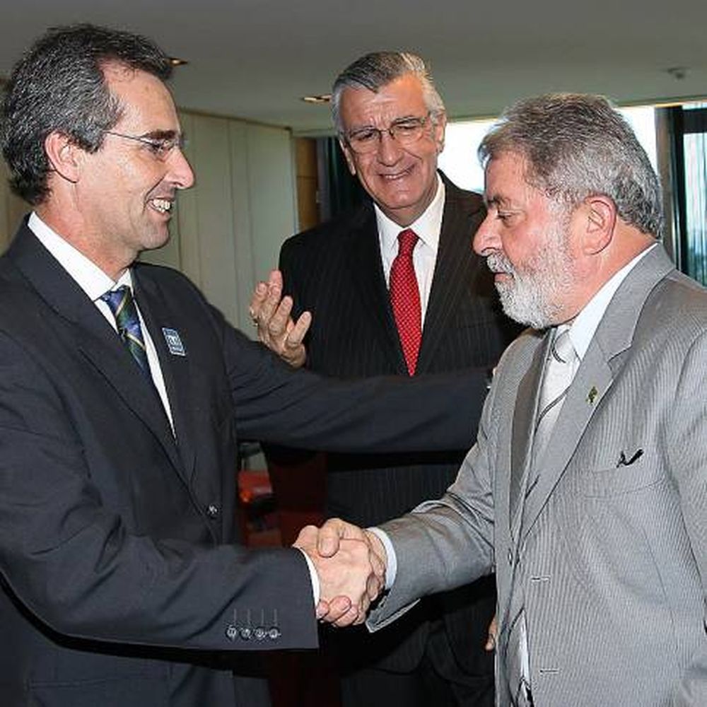 Godoy se anota para la sucesión de Gioja en 2011
