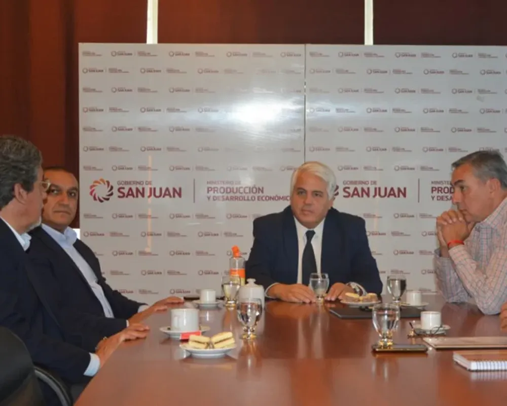 Gobierno y viñateros, al frente del planteo de correr la fecha de liberación de vinos