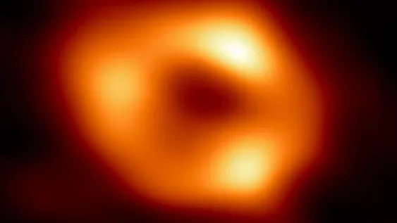 La imagen del agujero negro que está en el centro de la Vía Láctea