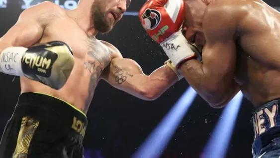 Lomachenko perdió sólo en las tarjetas