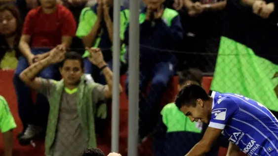 El Tomba ganó y es líder